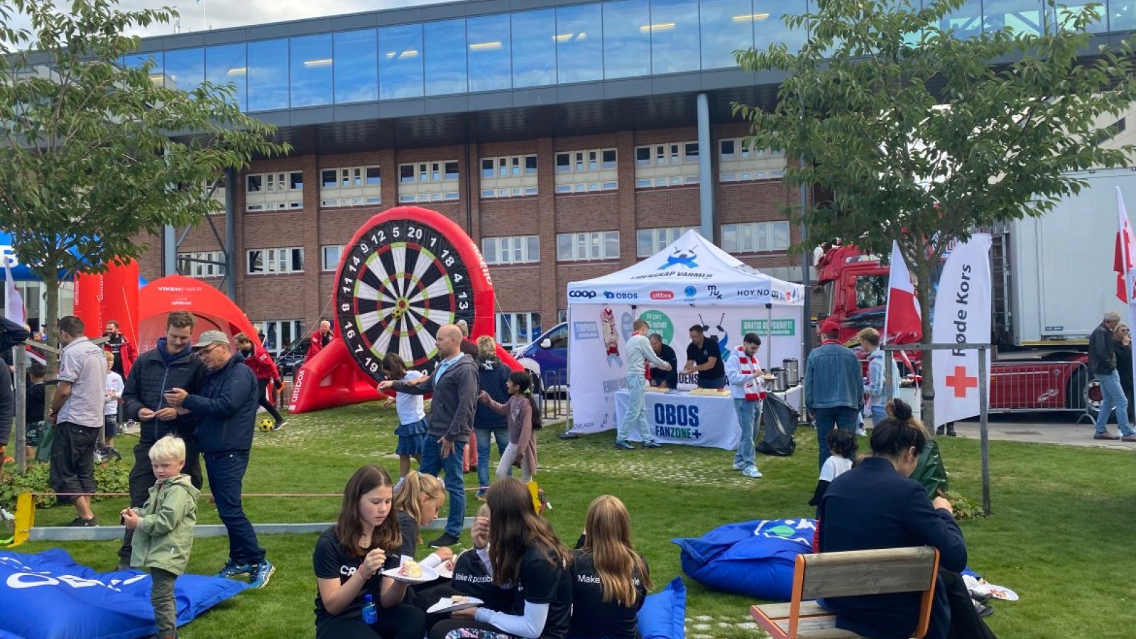 Fanzone+ & OBOS Miniliga før FFK TROMSØ! / Fredrikstad